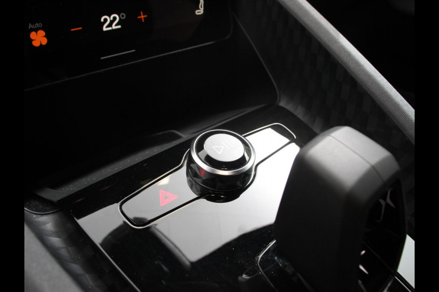 Polestar 2 Standard Range Single Motor 63kWh SOH 94 % Climate control Cruise control Parkeersensoren Camera Voorstoelen verwarmd Apple Carplay/ Android Auto