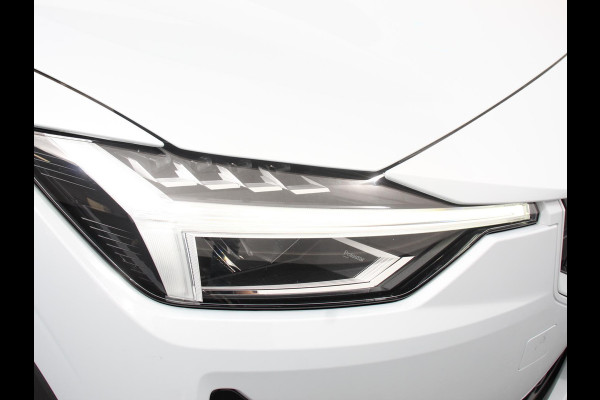 Polestar 2 Standard Range Single Motor 63kWh SOH 94 % Climate control Cruise control Parkeersensoren Camera Voorstoelen verwarmd Apple Carplay/ Android Auto