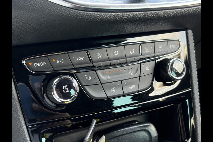 Opel Astra Sports Tourer 1.2 Ultimate 146pk,Camera,Keyless,Carplay,6 Bak,Afn Trekhaak,Stoelverw,Lm velgen,Alcantara-Leder,Dealer Onderhouden,Clima,Cruise,Dodehoek,Rijstrooksensor,N.A.P,PDc V+A,Apk tot 07-2028