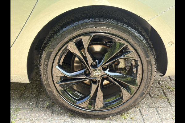 Opel Astra Sports Tourer 1.2 Ultimate 146pk,Camera,Keyless,Carplay,6 Bak,Afn Trekhaak,Stoelverw,Lm velgen,Alcantara-Leder,Dealer Onderhouden,Clima,Cruise,Dodehoek,Rijstrooksensor,N.A.P,PDc V+A,Apk tot 07-2028