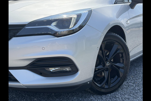 Opel Astra Sports Tourer 1.2 Ultimate 146pk,Camera,Keyless,Carplay,6 Bak,Afn Trekhaak,Stoelverw,Lm velgen,Alcantara-Leder,Dealer Onderhouden,Clima,Cruise,Dodehoek,Rijstrooksensor,N.A.P,PDc V+A,Apk tot 07-2028
