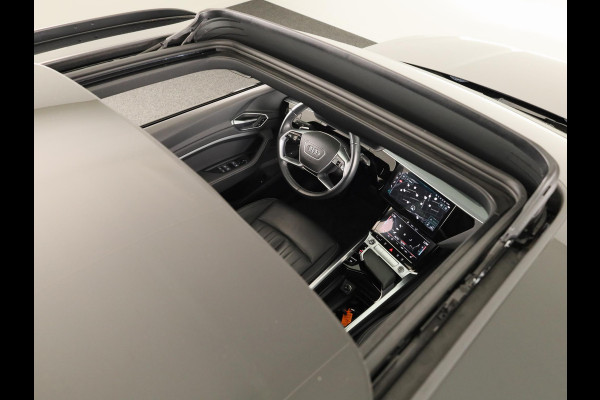 Audi e-tron Sportback 55 quattro Business edition Plus 95 kWh 408pk | Panoramadak | Lederen bekleding | Elektrisch verstelbare voorstoelen | Parkeercamera |