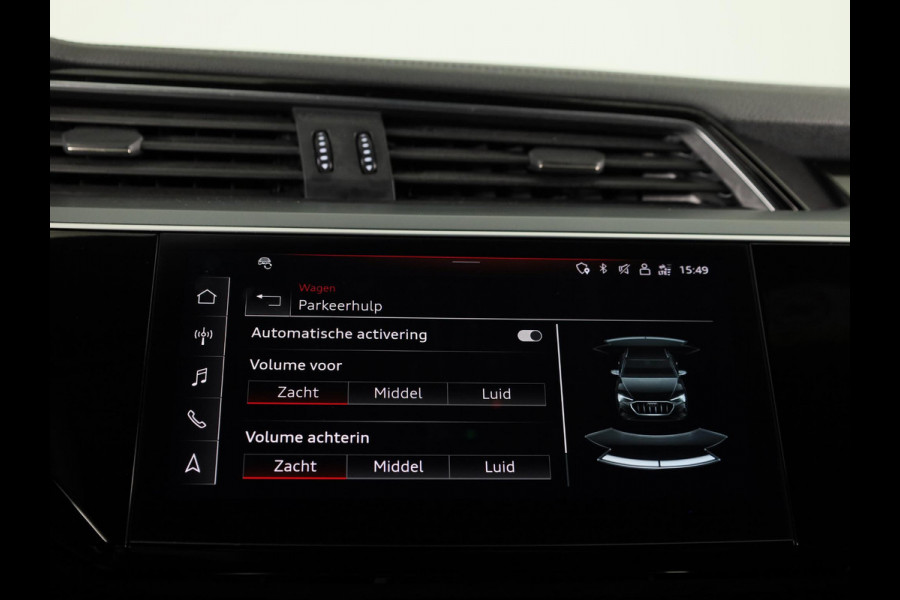 Audi e-tron Sportback 55 quattro Business edition Plus 95 kWh 408pk | Panoramadak | Lederen bekleding | Elektrisch verstelbare voorstoelen | Parkeercamera |