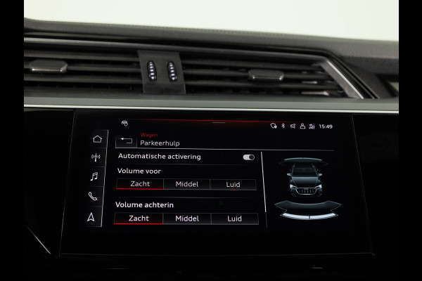 Audi e-tron Sportback 55 quattro Business edition Plus 95 kWh 408pk | Panoramadak | Lederen bekleding | Elektrisch verstelbare voorstoelen | Parkeercamera |