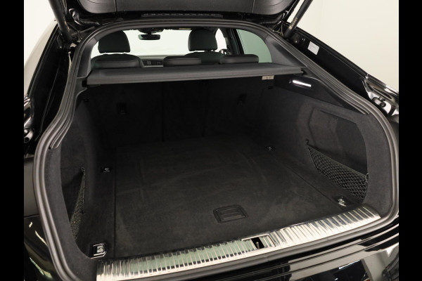 Audi e-tron Sportback 55 quattro Business edition Plus 95 kWh 408pk | Panoramadak | Lederen bekleding | Elektrisch verstelbare voorstoelen | Parkeercamera |
