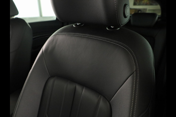 Audi e-tron Sportback 55 quattro Business edition Plus 95 kWh 408pk | Panoramadak | Lederen bekleding | Elektrisch verstelbare voorstoelen | Parkeercamera |