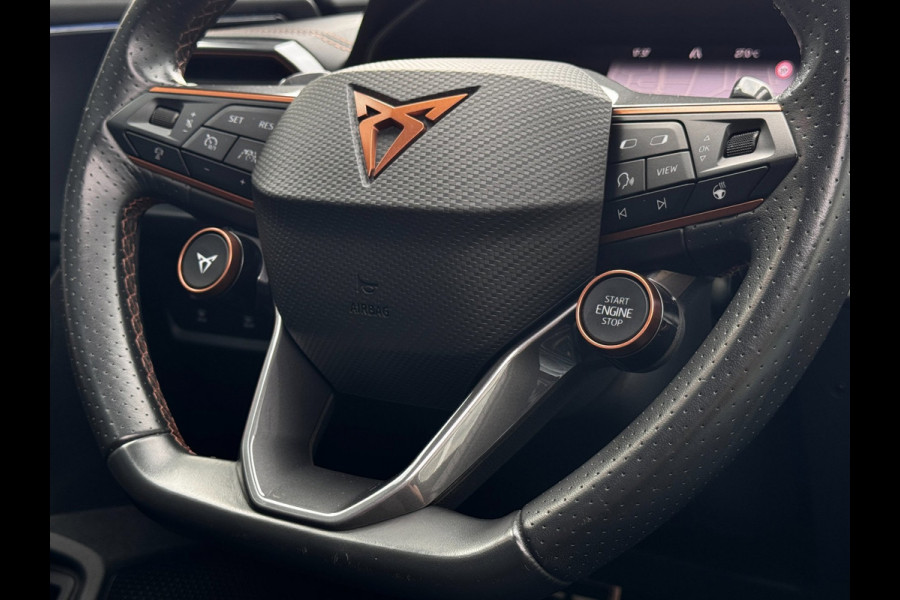 CUPRA Formentor 1.4 e-Hybrid VZ Performance | 245 PK | Pano | 100% SOH | Sportstoelen + Memory | 360 Camera | Stoelverwarming
