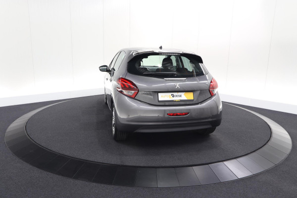 Peugeot 208 PureTech 82 Blue Lease Allure | Parkeersensoren | Climate Control | Apple Carplay | 16 Inch Lichtmetalen Velgen
