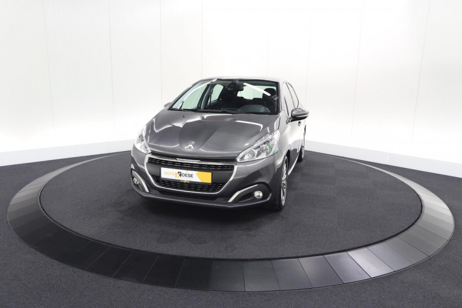 Peugeot 208 PureTech 82 Blue Lease Allure | Parkeersensoren | Climate Control | Apple Carplay | 16 Inch Lichtmetalen Velgen