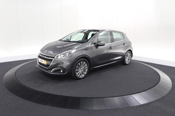 Peugeot 208 PureTech 82 Blue Lease Allure | Parkeersensoren | Climate Control | Apple Carplay | 16 Inch Lichtmetalen Velgen