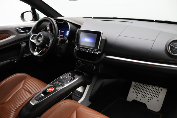 ALPINE A110 252pk Turbo Légende GT #002 van 400 Focal Premium | Sportuitlaat