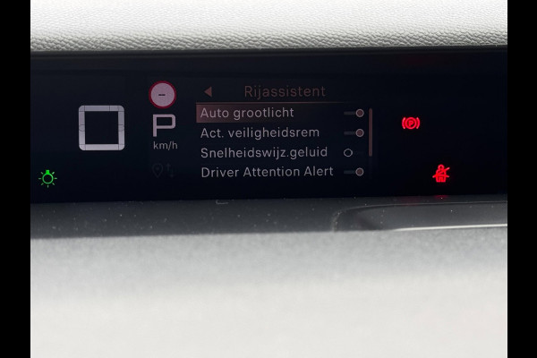 Citroën C3 Aircross 1.2 Hybrid 145pk Max | Camera | PDC voor + achter | Stoel + Stuurverwarming | Adaptive Cruise