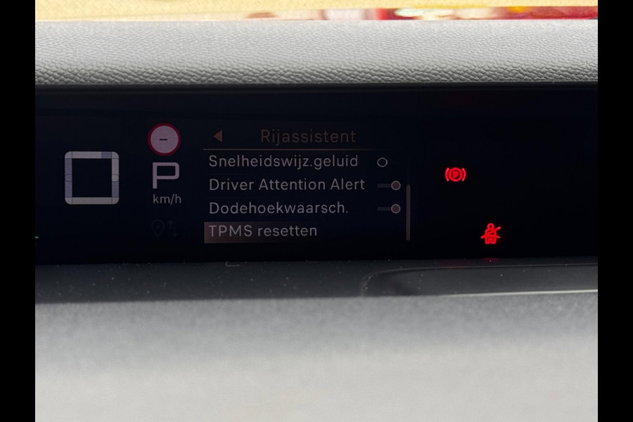 Citroën C3 Aircross 1.2 Hybrid 145pk Max | Camera | PDC voor + achter | Stoel + Stuurverwarming | Adaptive Cruise