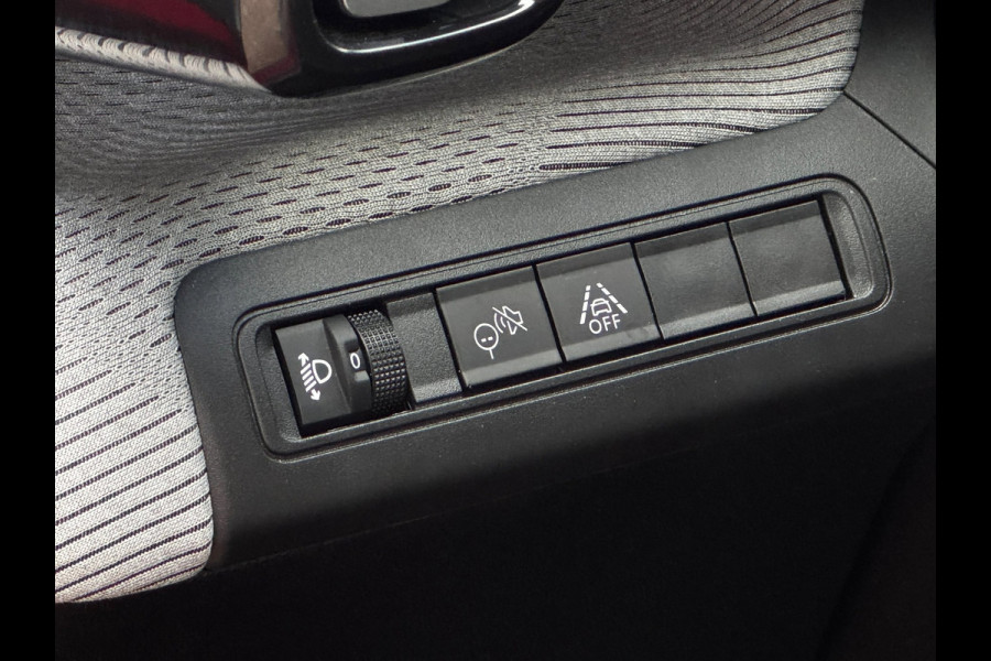 Citroën C3 Aircross 1.2 Hybrid 145pk Max | Camera | PDC voor + achter | Stoel + Stuurverwarming | Adaptive Cruise