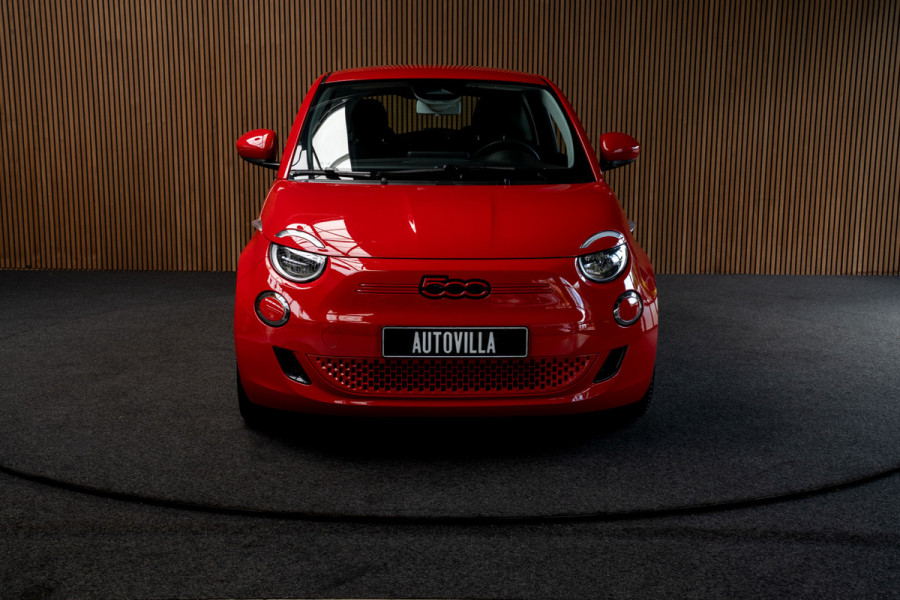 Fiat 500 24 kWh Navi Airco Stoelverwarming LED Cruise Control BTW auto