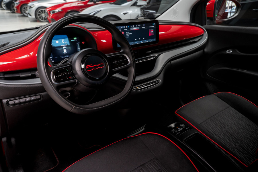 Fiat 500 24 kWh Navi Airco Stoelverwarming LED Cruise Control BTW auto