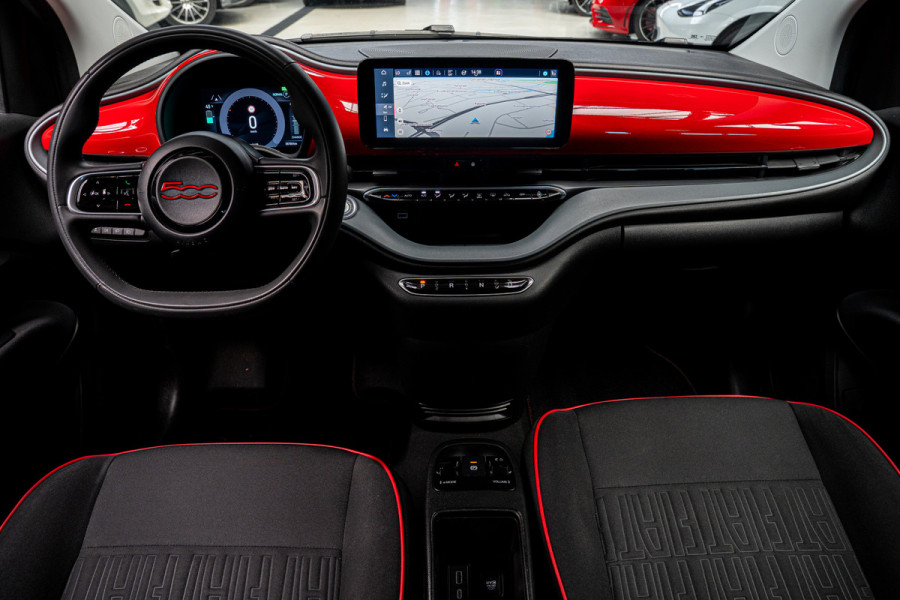 Fiat 500 24 kWh Navi Airco Stoelverwarming LED Cruise Control BTW auto