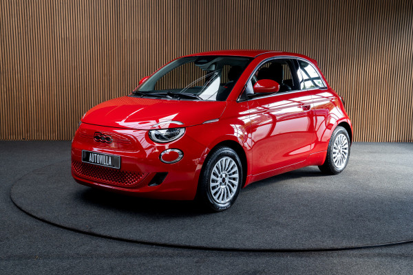 Fiat 500 24 kWh SOH: 95,0% Navi Airco Stoelverwarming LED Cruise Control BTW auto