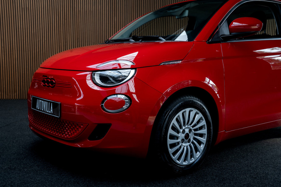 Fiat 500 24 kWh Navi Airco Stoelverwarming Cruise C. 3-Fase LED Carplay BTW auto SOH: 95,0%