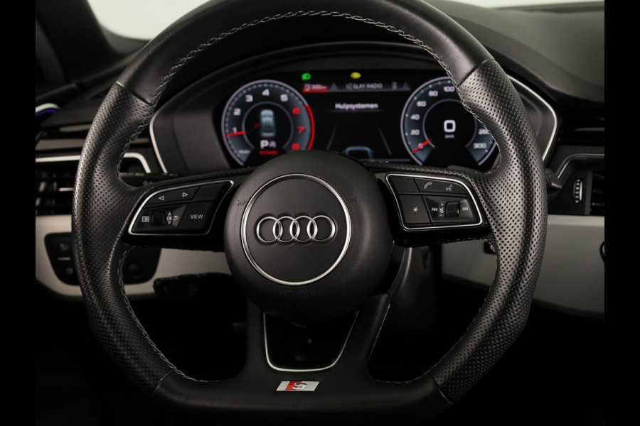 Audi A4 Limousine 35 TFSI S edition Competition 150pk | Climate control |  LED koplampen |  lederen/stof bekleding | Lichtmetalen velgen 10-spaaks 18inch | Navigatiesysteem full map | S Line interieur