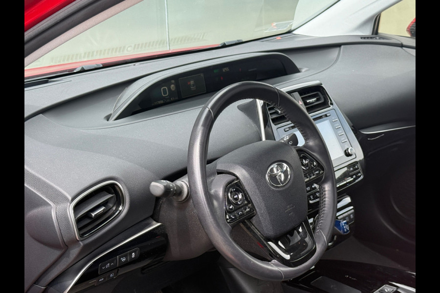Toyota Prius 1.8 Executive Pano|Leder|JBL|HuD|Dealer Onderhouden