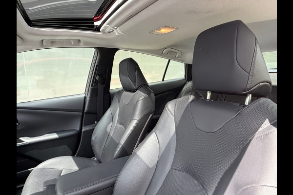 Toyota Prius 1.8 Executive Pano|Leder|JBL|HuD|Dealer Onderhouden