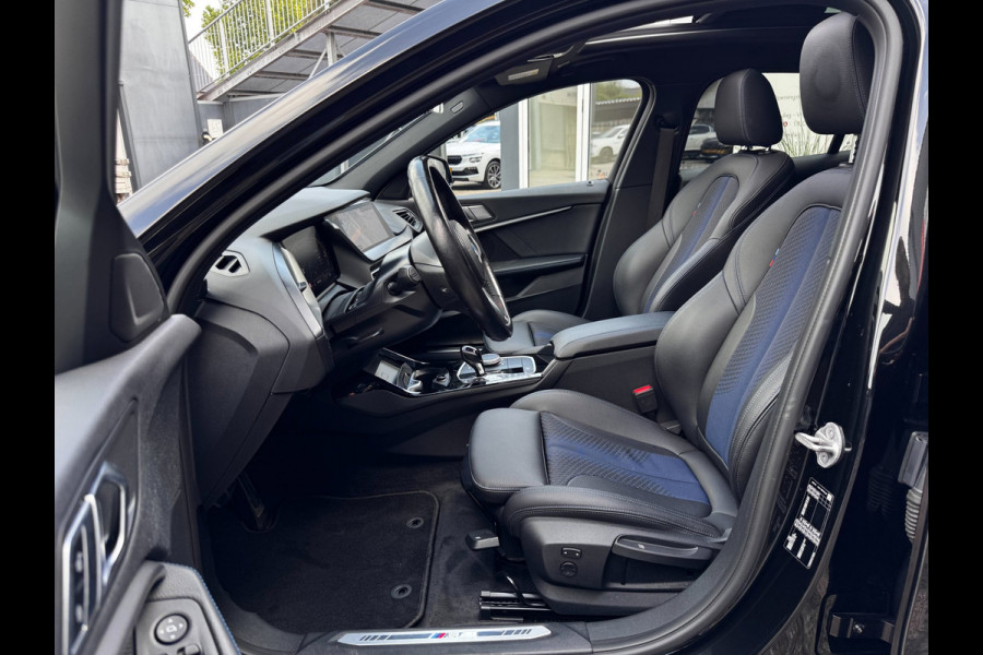 BMW 1-serie 118i M-Sport | Pano | NL-Auto | Leder + Sportstoelen | Camera | Stoelverwarming