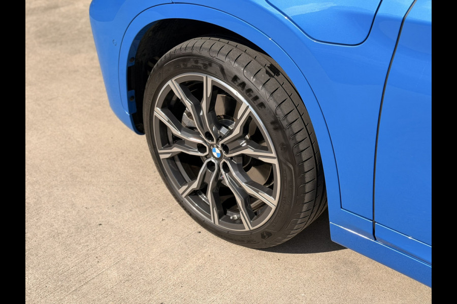 BMW X1 XDrive25e M Sport Pano Leder H/K HUD Trekh 19' Shadowline