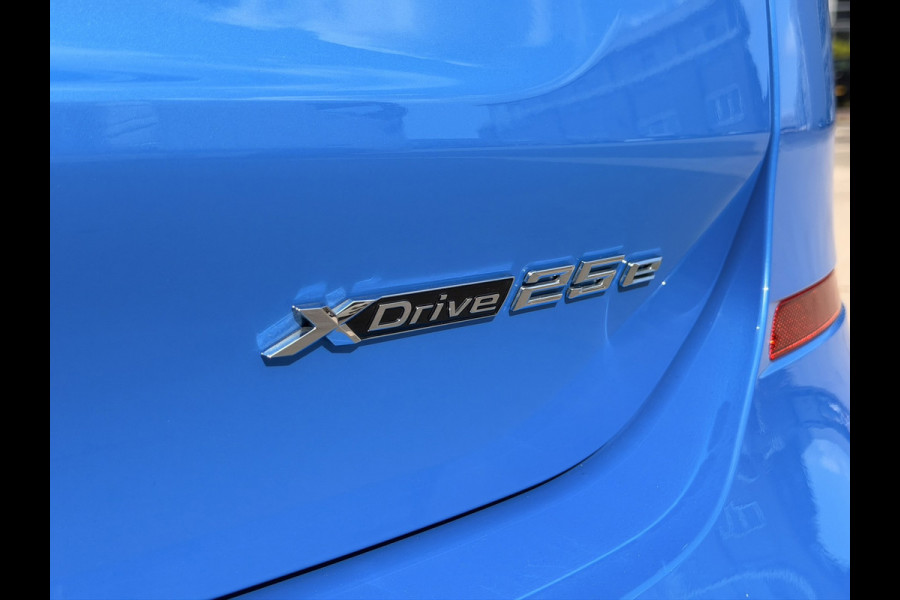 BMW X1 XDrive25e M Sport Pano Leder H/K HUD Trekh 19' Shadowline