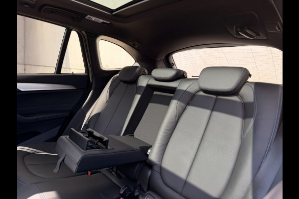 BMW X1 XDrive25e M Sport Pano Leder H/K HUD Trekh 19' Shadowline