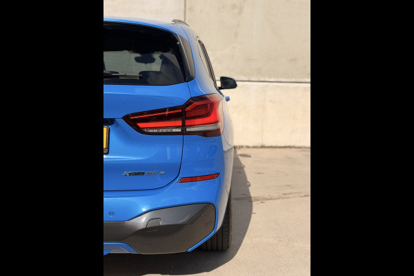 BMW X1 XDrive25e M Sport Pano Leder H/K HUD Trekh 19' Shadowline