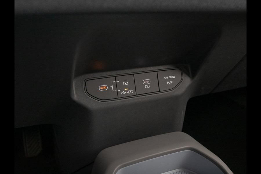 Kia EV3 Plus 81.4 kWh | Stoel & Stuurverwarming | Blind spot