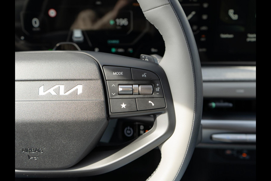 Kia EV4 Plus Advanced 81.4 kWh | Navigatie | Stoel en stuurverwarming | Schuifkantel dak |