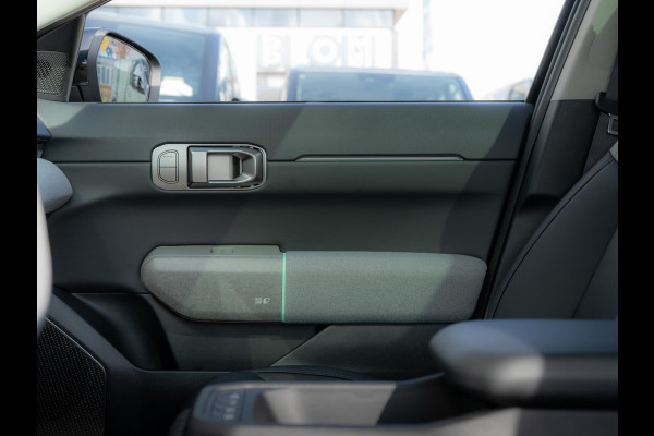 Kia EV4 Plus Advanced 81.4 kWh | Navigatie | Stoel en stuurverwarming | Schuifkantel dak |