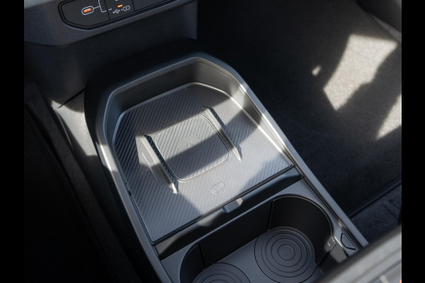 Kia EV4 Plus Advanced 81.4 kWh | Navigatie | Stoel en stuurverwarming | Schuifkantel dak |