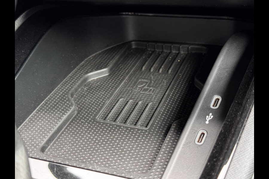 Škoda Kamiq 1.5 TSI 150 PK ACT Sport Business | Camera | Carplay | Stoelverwarming | Climate Control | Automaat