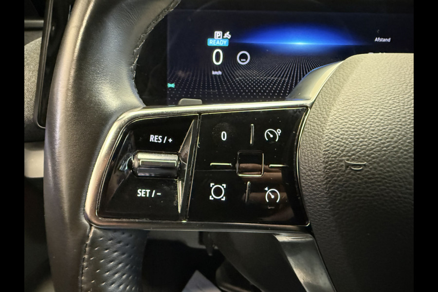 Renault Mégane E-Tech EV40 Techno NAVI-CAMERA-PDC-AIRCO/ECC-TWO TONE-SOH 95,6%