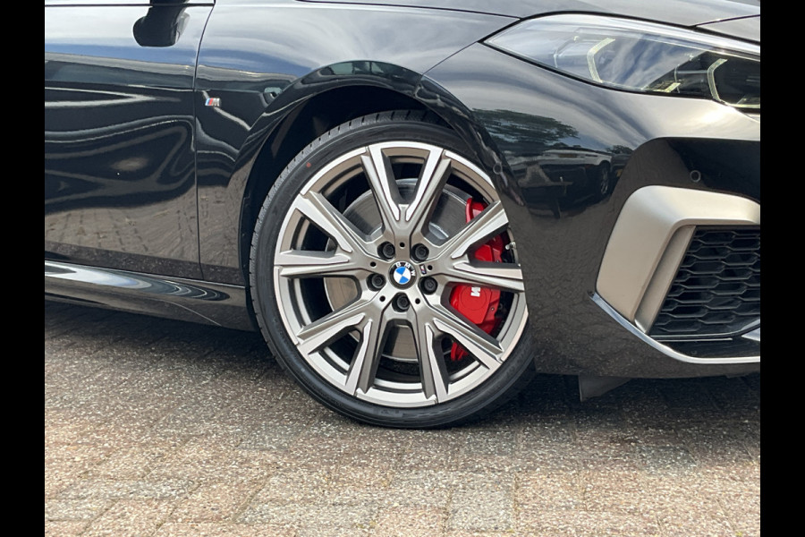 BMW 2 Serie Gran Coupé M235 306pk xDrive HUD Adapt.Cruise Pano.dak Harman/Kardon Memory Orig.NL