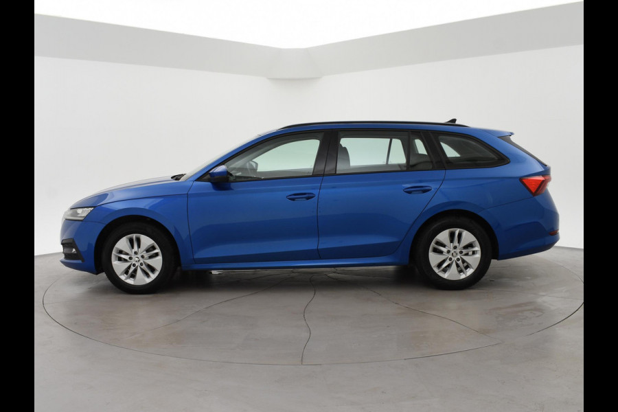Škoda Octavia Combi 1.0 TSI RACE BLUE + WEGKL. TREKHAAK | VIRTUAL COCKPIT | APPLE CARPLAY | NAVIGATIE | LED
