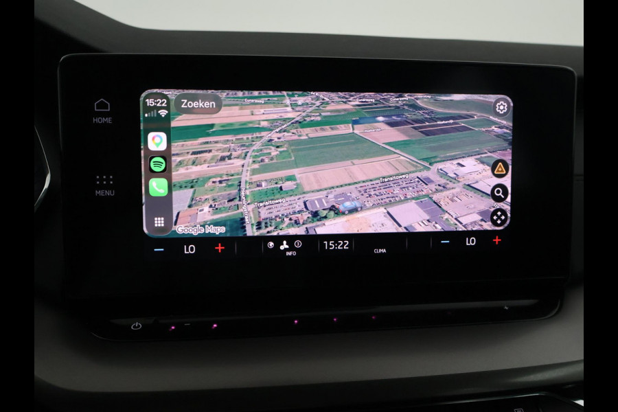 Škoda Octavia Combi 1.0 TSI RACE BLUE + WEGKL. TREKHAAK | VIRTUAL COCKPIT | APPLE CARPLAY | NAVIGATIE | LED