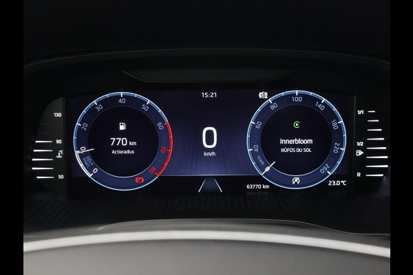Škoda Octavia Combi 1.0 TSI RACE BLUE + WEGKL. TREKHAAK | VIRTUAL COCKPIT | APPLE CARPLAY | NAVIGATIE | LED