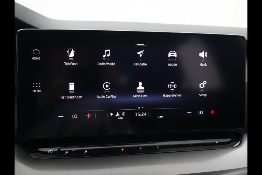 Škoda Octavia Combi 1.0 TSI RACE BLUE + WEGKL. TREKHAAK | VIRTUAL COCKPIT | APPLE CARPLAY | NAVIGATIE | LED