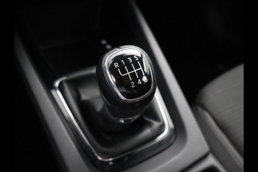 Škoda Octavia Combi 1.0 TSI RACE BLUE + WEGKL. TREKHAAK | VIRTUAL COCKPIT | APPLE CARPLAY | NAVIGATIE | LED