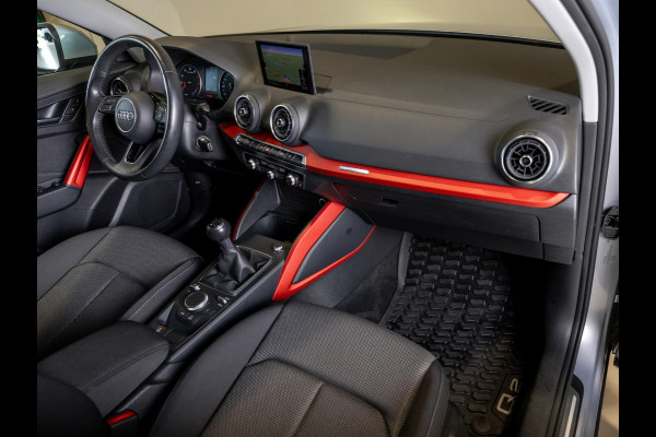 Audi Q2 30 TFSI S-Line Edition / 116pk / Trekhaak / Stoelverwarming /