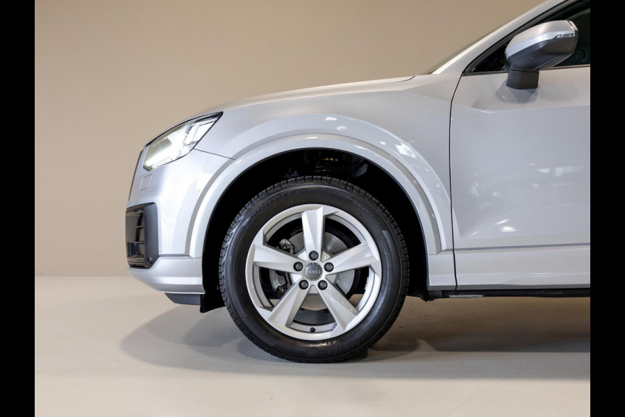 Audi Q2 30 TFSI S-Line Edition / 116pk / Trekhaak / Stoelverwarming /