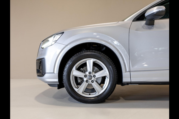 Audi Q2 30 TFSI S-Line Edition / 116pk / Trekhaak / Stoelverwarming /