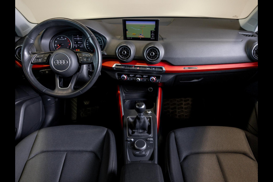 Audi Q2 30 TFSI S-Line Edition / 116pk / Trekhaak / Stoelverwarming /