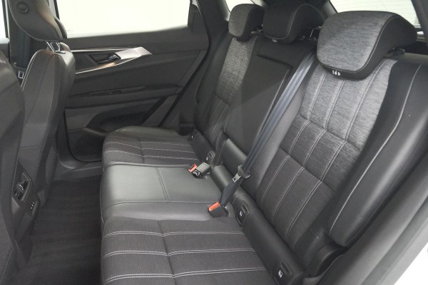 Renault Austral 1.2 E-Tech full hybrid 200 techno | Adaptieve Cruise Control | Treeplanken | Camera | Dodehoekdetectie