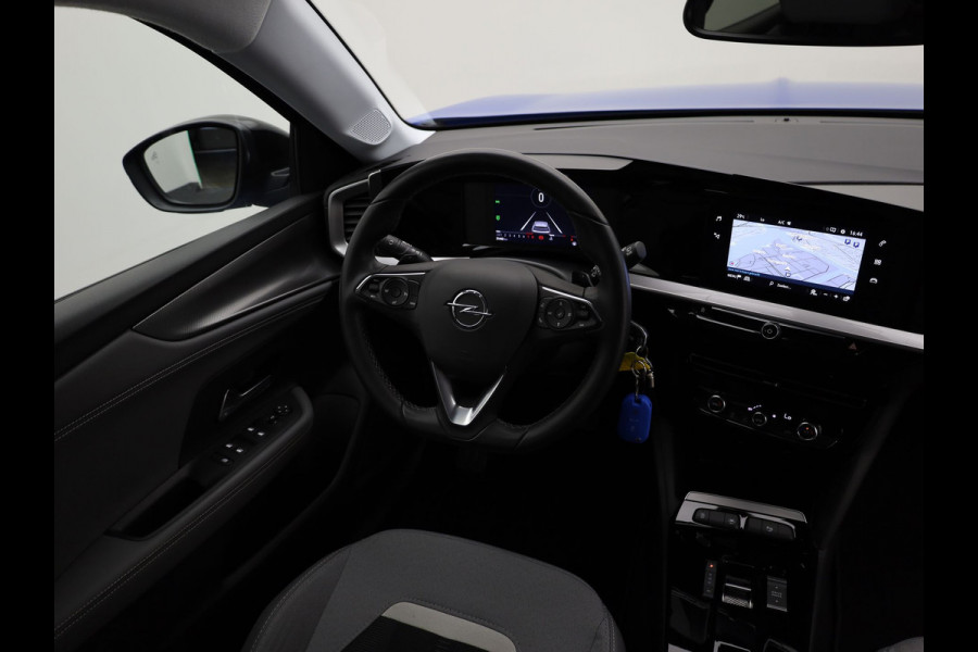 Opel Mokka 1.2 Turbo 130Pk Elegance | Trekhaak afnb. | Dodehoek sensoren | Camera | Navi | Prijs Rijklaar!!