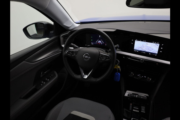Opel Mokka 1.2 Turbo 130Pk Elegance | Trekhaak afnb. | Dodehoek sensoren | Camera | Navi | Prijs Rijklaar!!